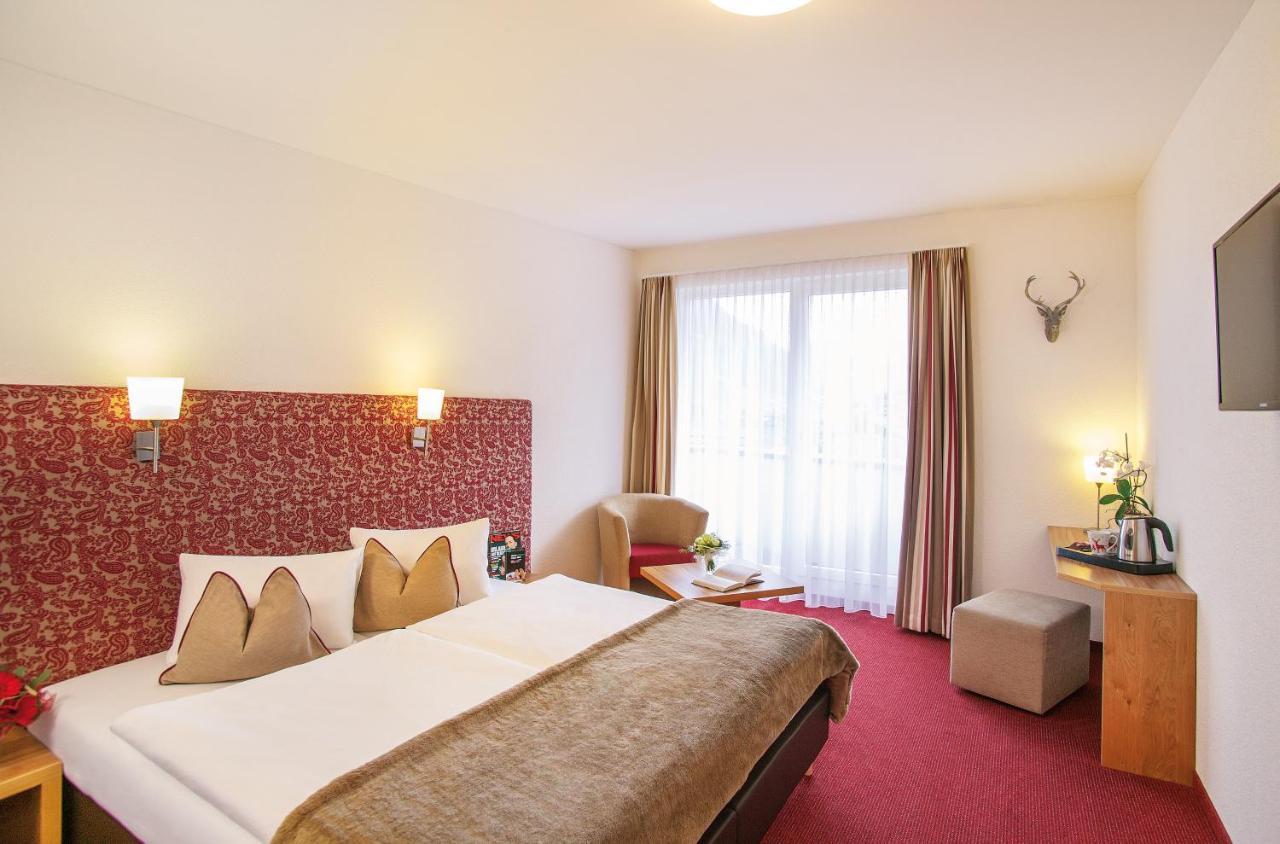 Hotel Garni Chasa Sulai イシュグル エクステリア 写真